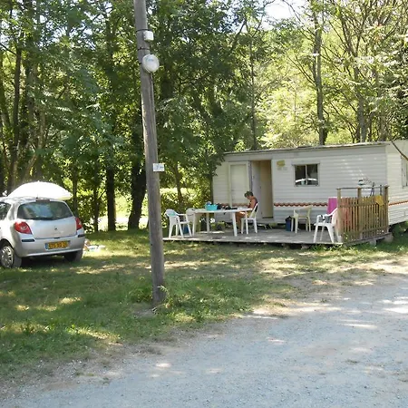Camping Camping Chasselouve 2*