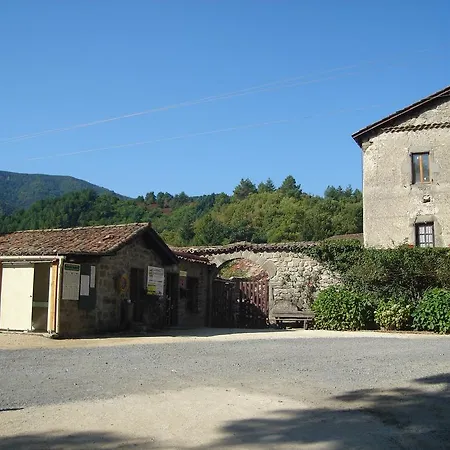 Camping Camping Chasselouve 2*